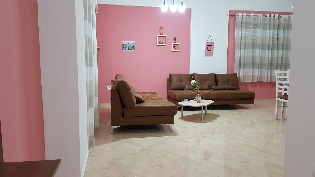 Appartamento Giallo Влёра Экстерьер фото